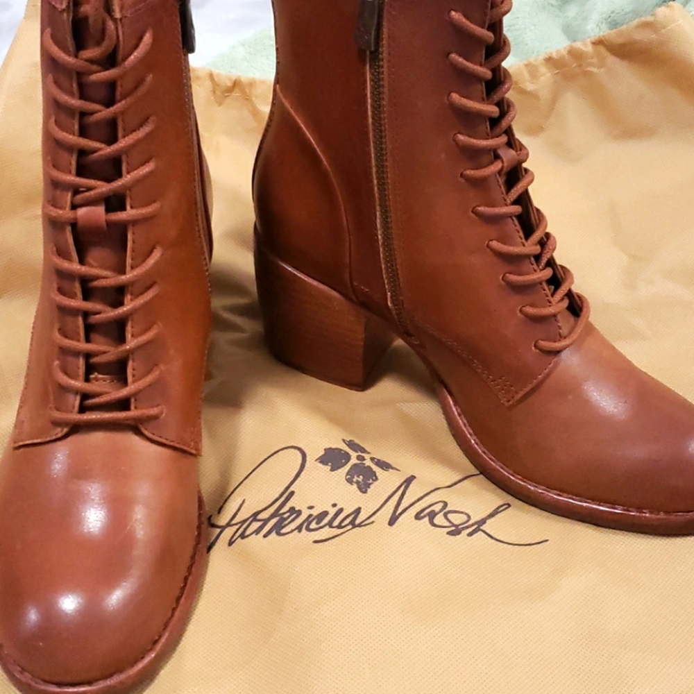 Brand New Patricia Nash LeatherBoots- Sicily size7